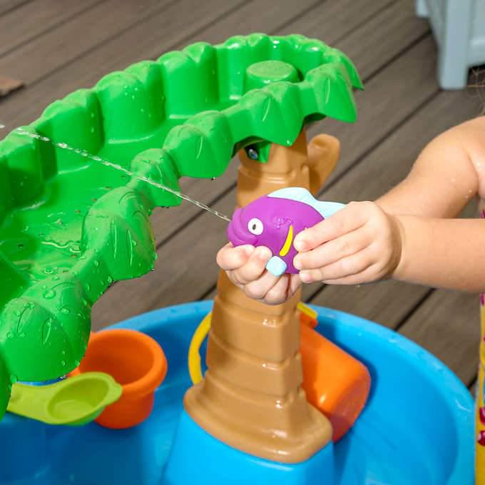 Step2 Rain Showers Splash Pond Water Table for Toddlers