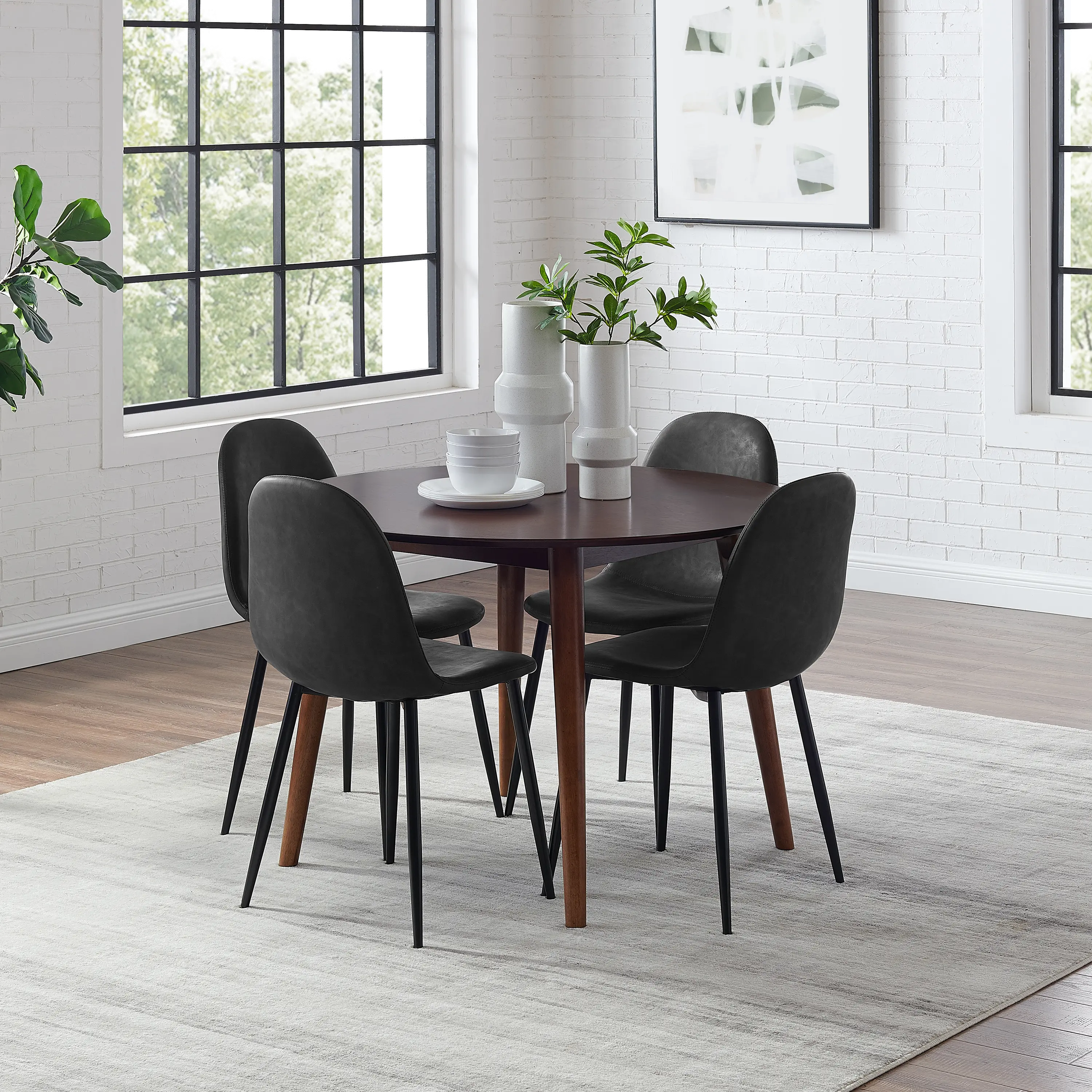 Landon Brown 5 Piece Dining Room Set