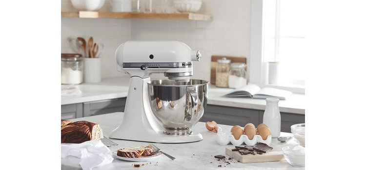 KitchenAid Artisan 5 Qt. Matte Milkshake Stand Mixer