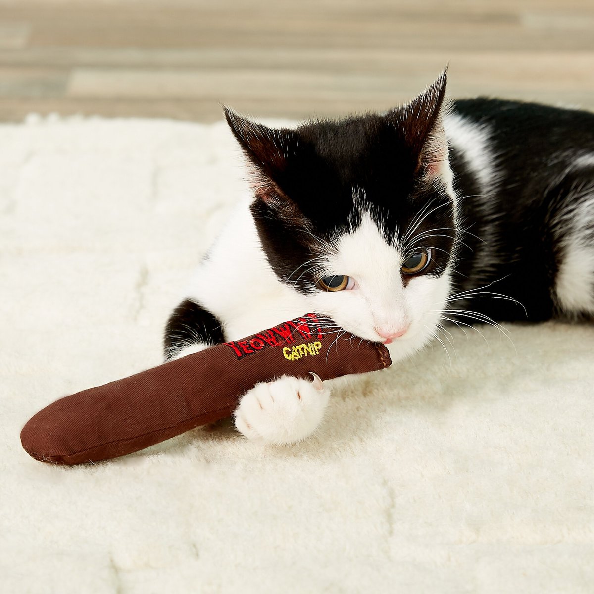 Yeowww! Catnip Cigar Cat Toy