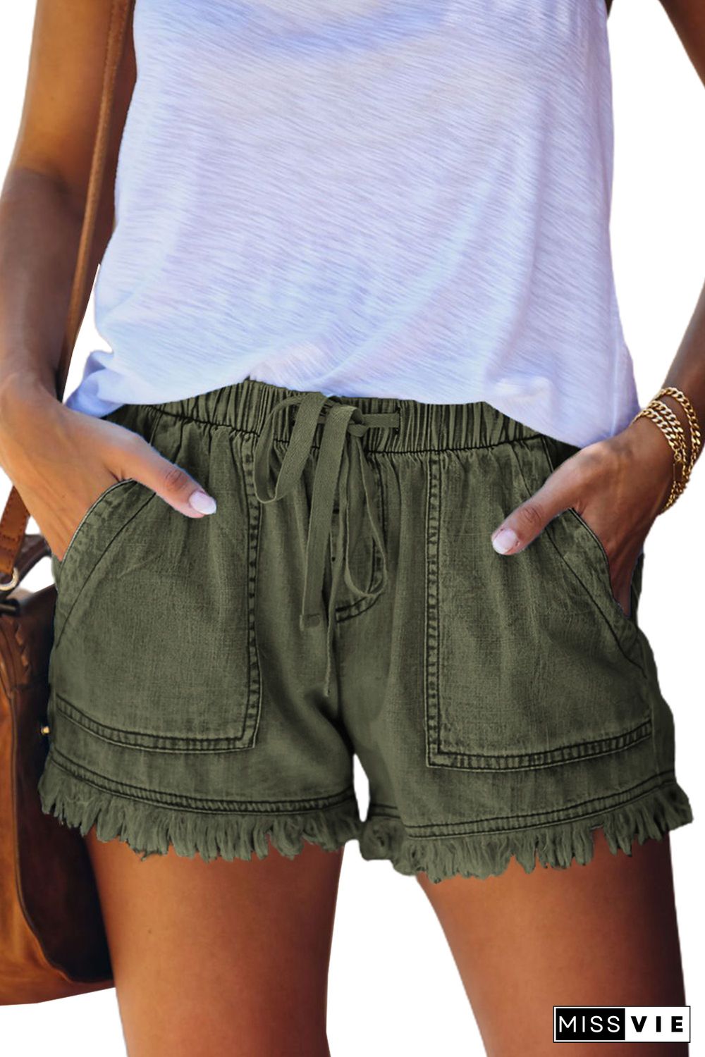 Green Casual Pocketed Frayed Denim Shorts