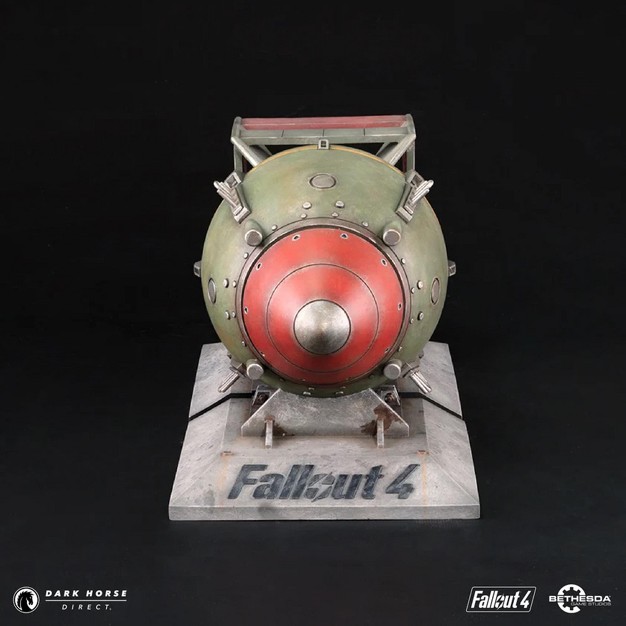 Dark Horse Comics Fallout 4 Liberty Prime Nuke Bomb Resin Bookends