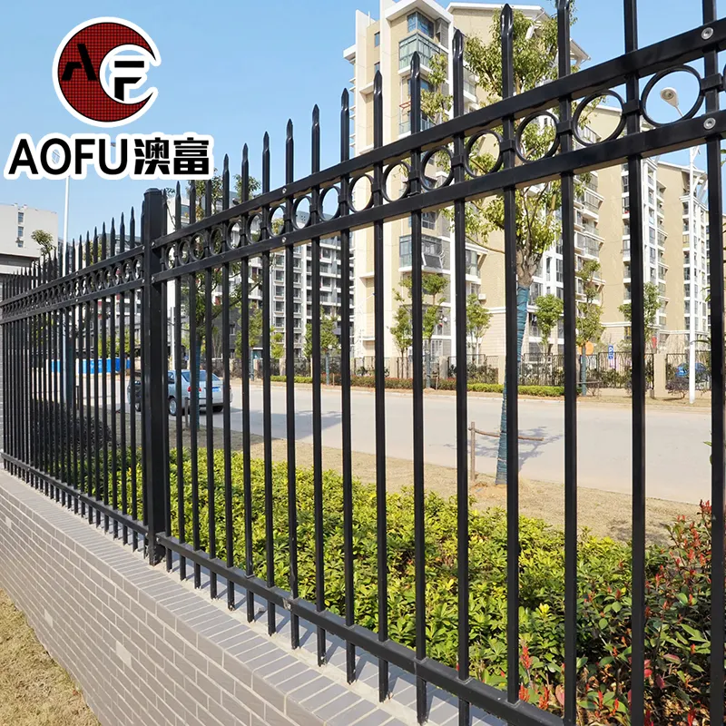 Factory Supply Security Galvanized Wrought Iron Fence Panels Zinc Steel Protective Decorative Courtyard Metal Tubular Fencing