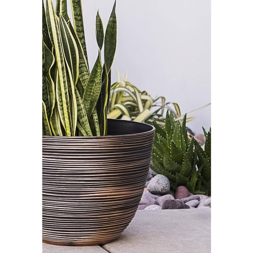 XBRAND 12 in. Tall Bronze Modern Nested Round Textured Indoor/Outdoor Plastic Pot Planter (Set of 3) PL3417BNE