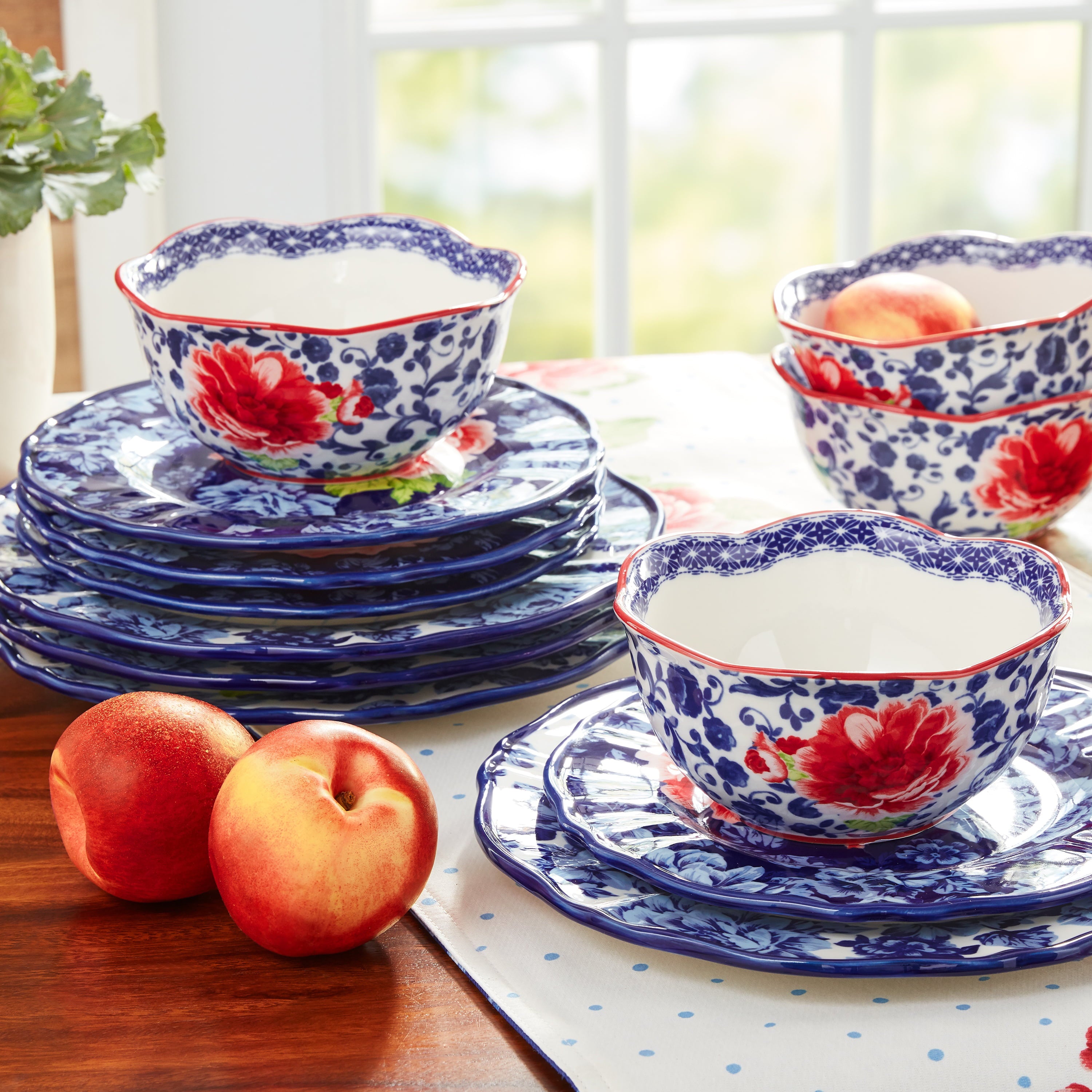 The Pioneer Woman Heritage Floral Round Bowl