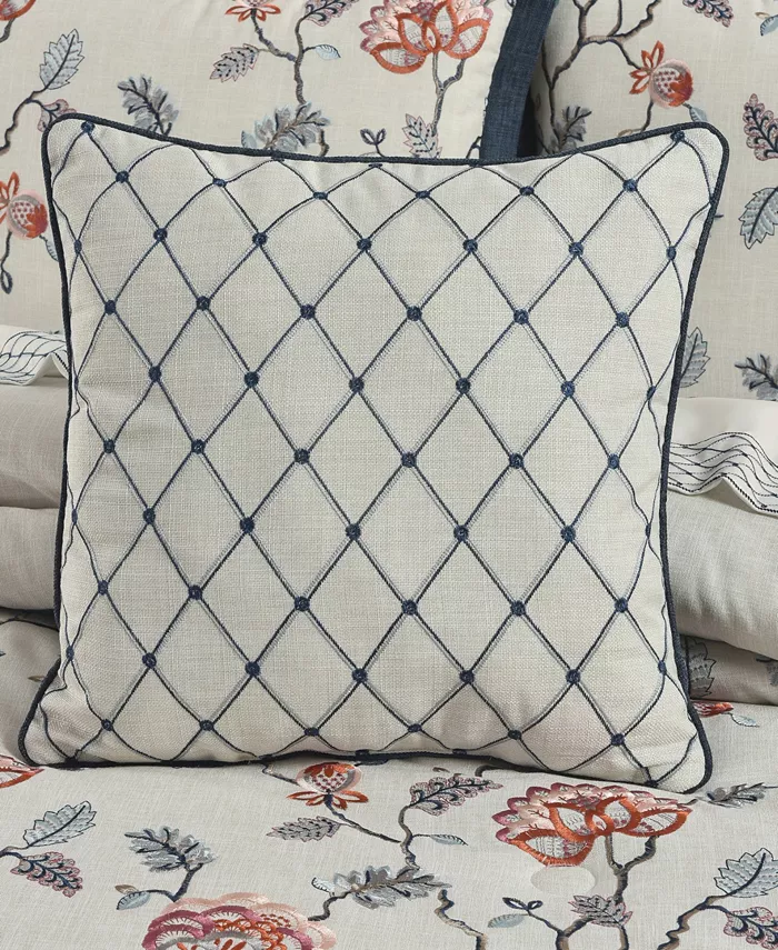 J Queen New York Parkview Decorative Pillow， 18