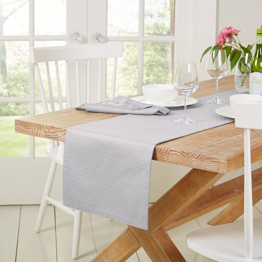 Town   Country Living McKenna Table Runner