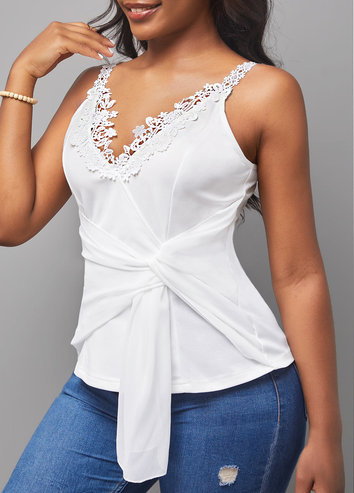 Pre-Order!
                            Fold White Lace Stitching Tank Top