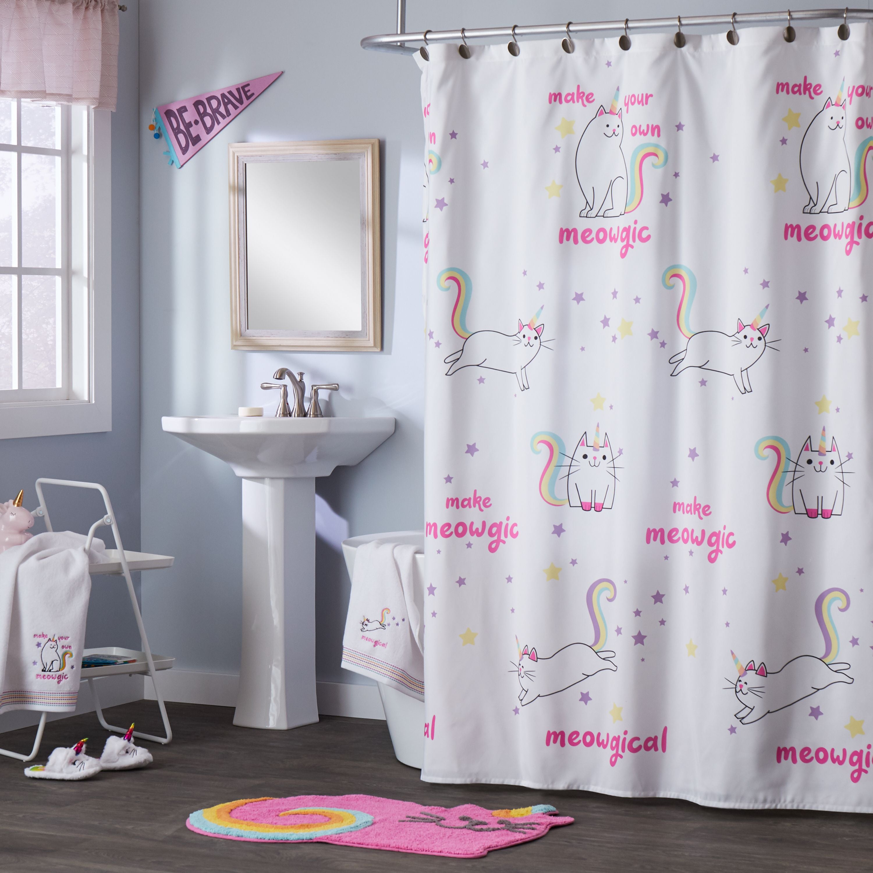 SKL Home Meowgic Bath Towel