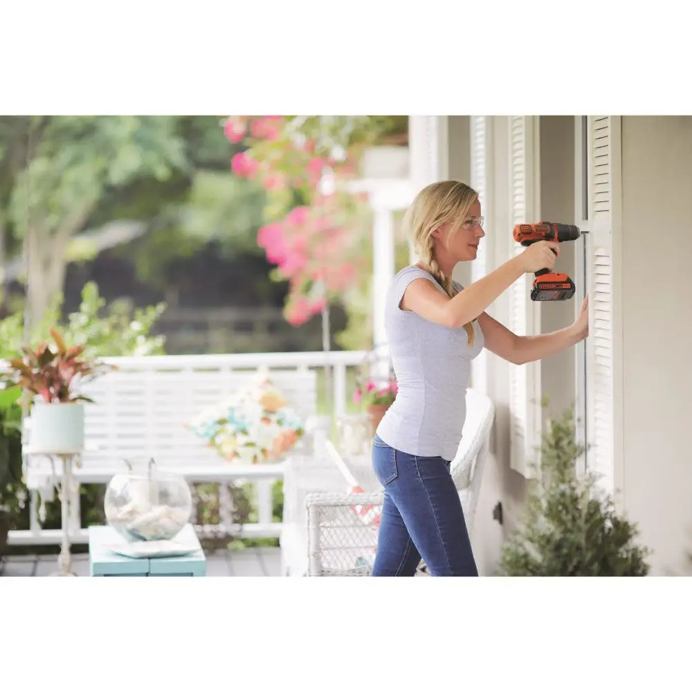 20-volt MAX Lithium Ion (Li-ion) 3/8-in Cordless Drill with Battery Kit
