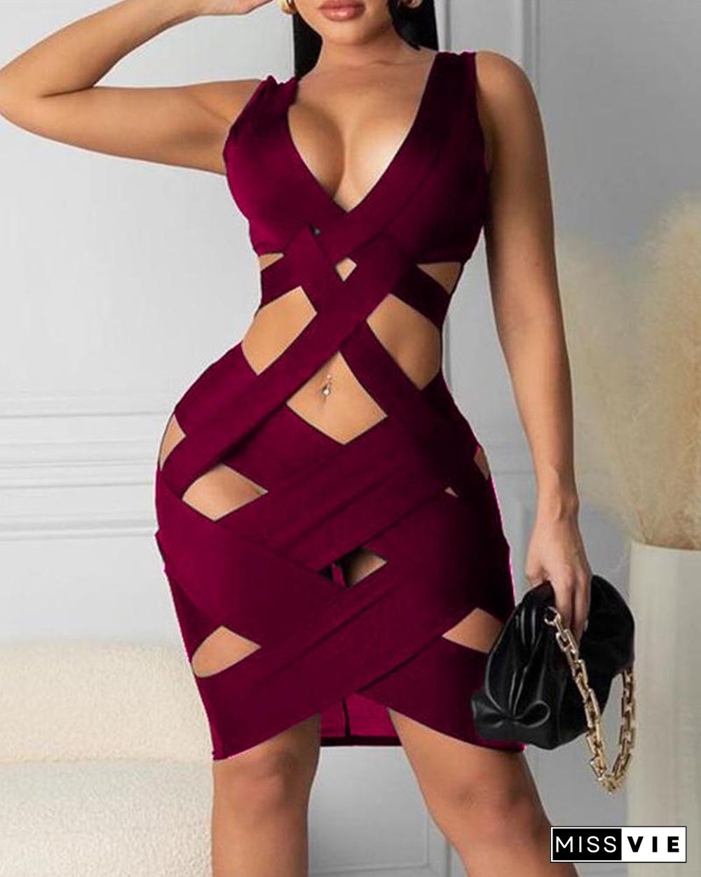 Plain Cutout Sleeveless Bodycon Dress