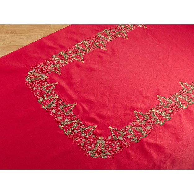 Saro Lifestyle Nostalgic Holiday Christmas Tree Tablecloth