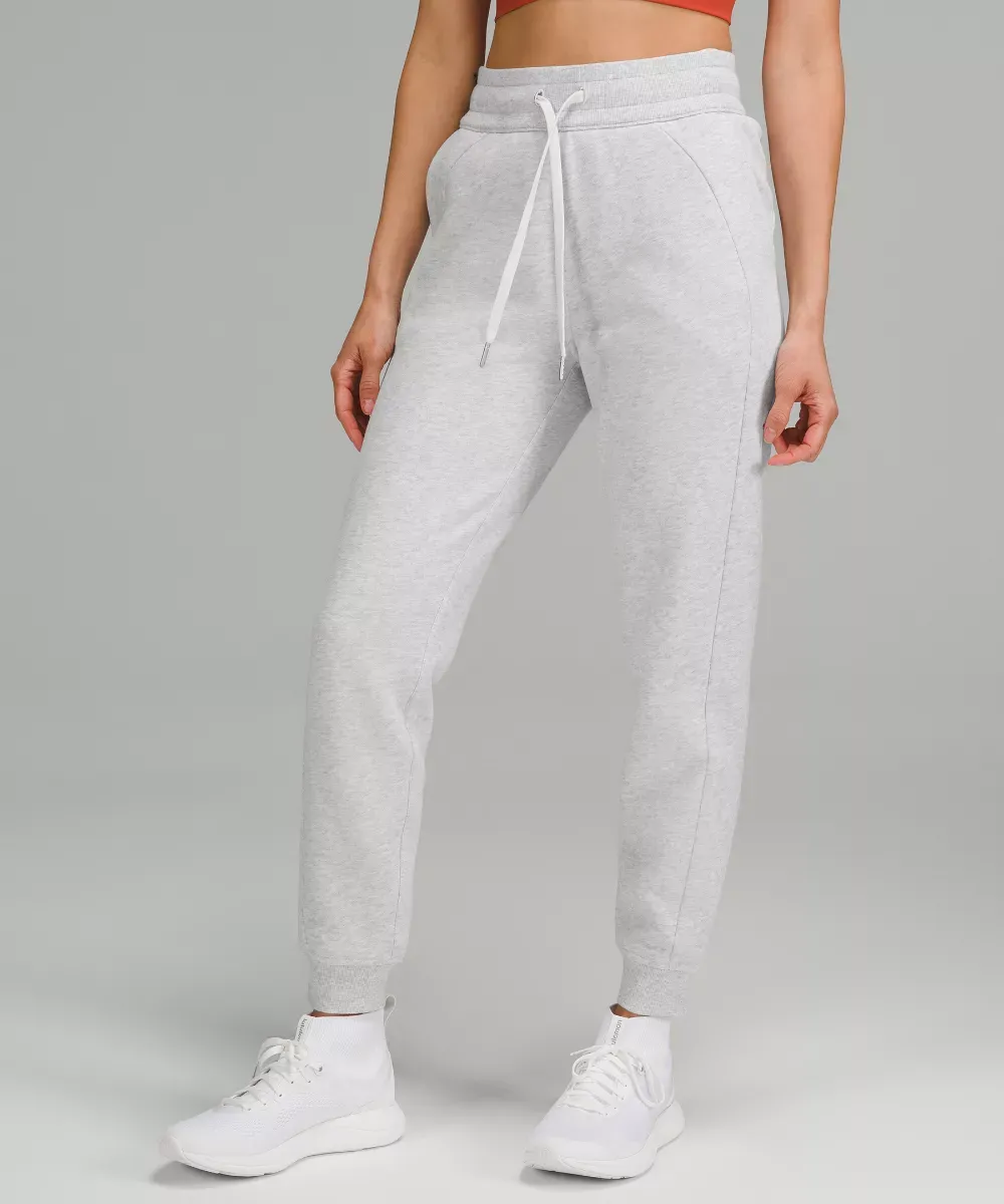 Scuba Relaxed-Fit High-Rise Jogger