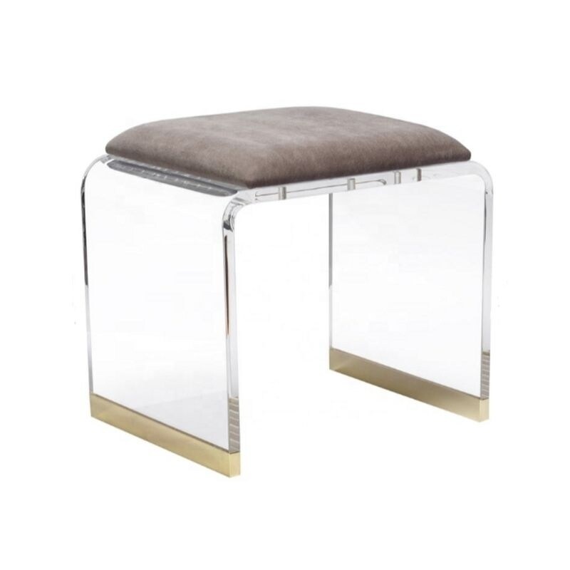 Ambrosio Stool， grey velvet seat and gold edges.