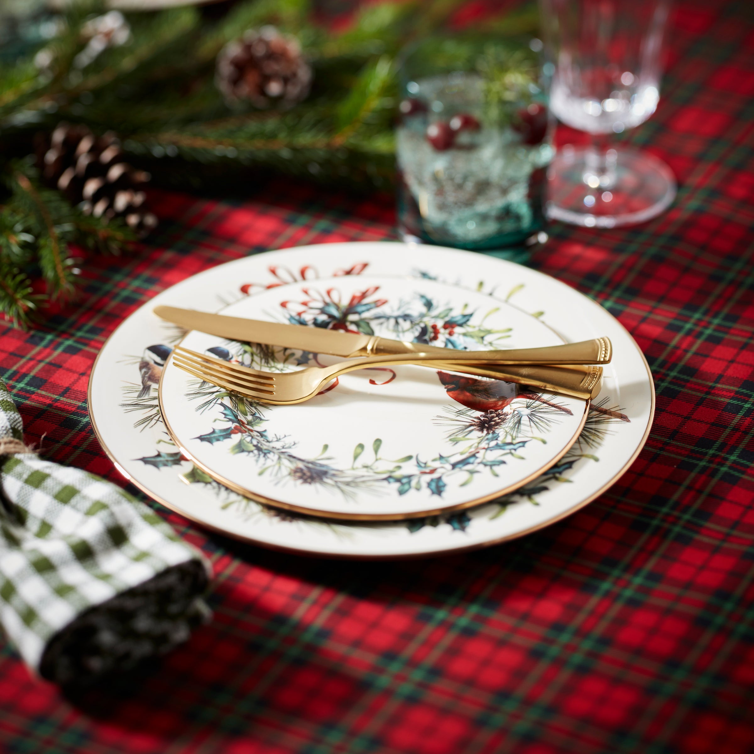 Winter Greetings Dinner Plate