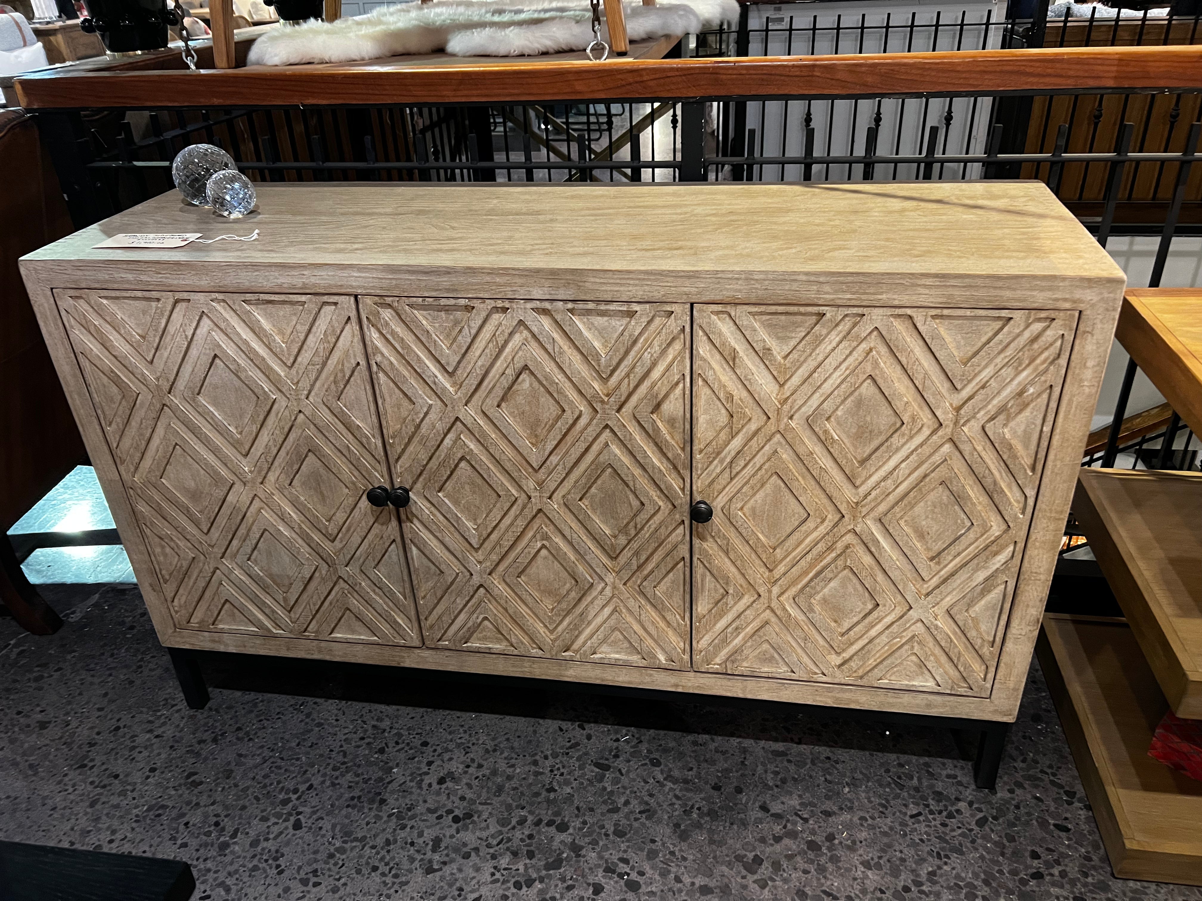 BRANDY SIDEBOARD