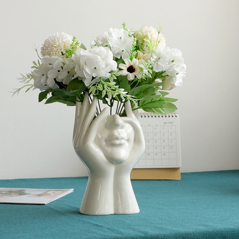 Point Face Vase