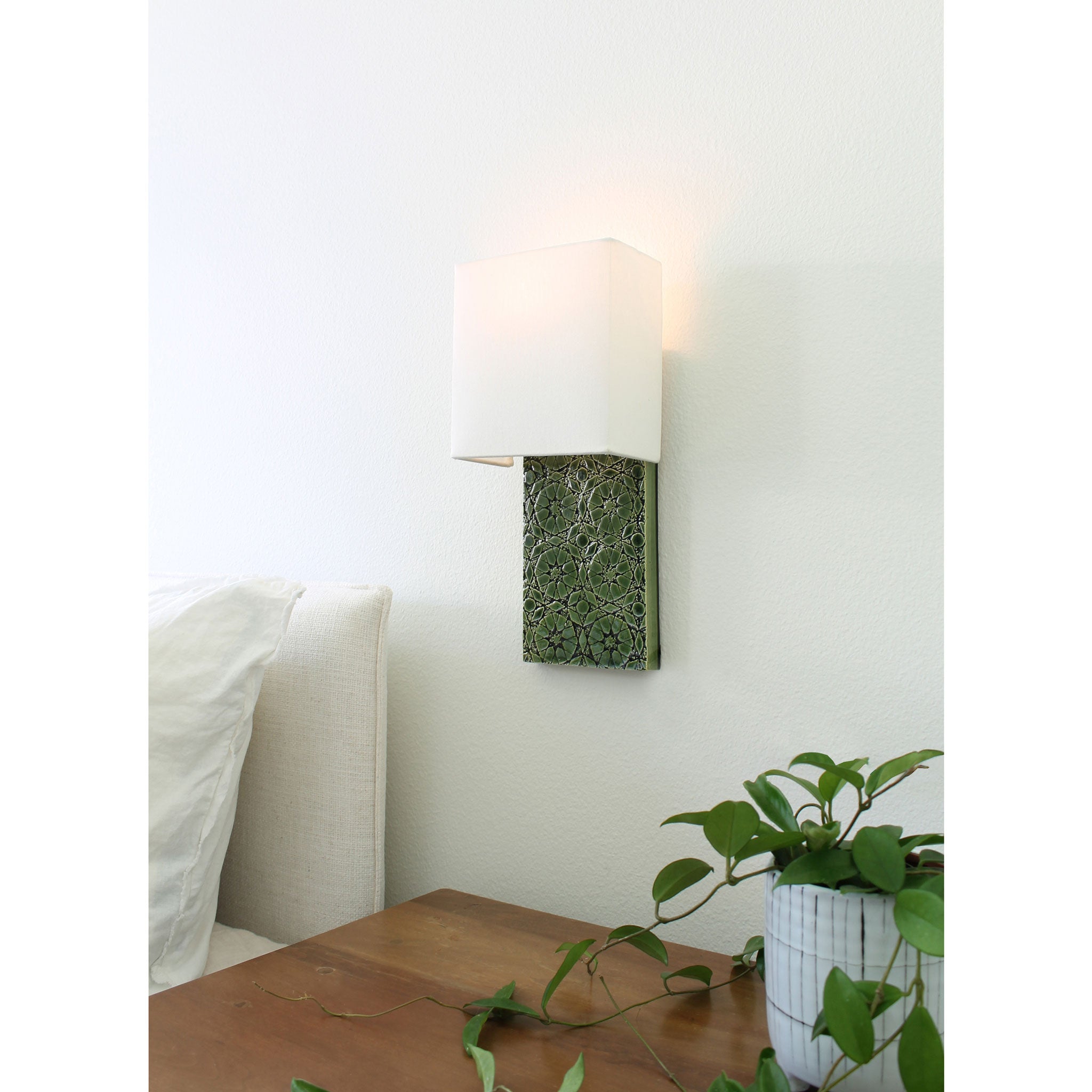 Pratt Sconce