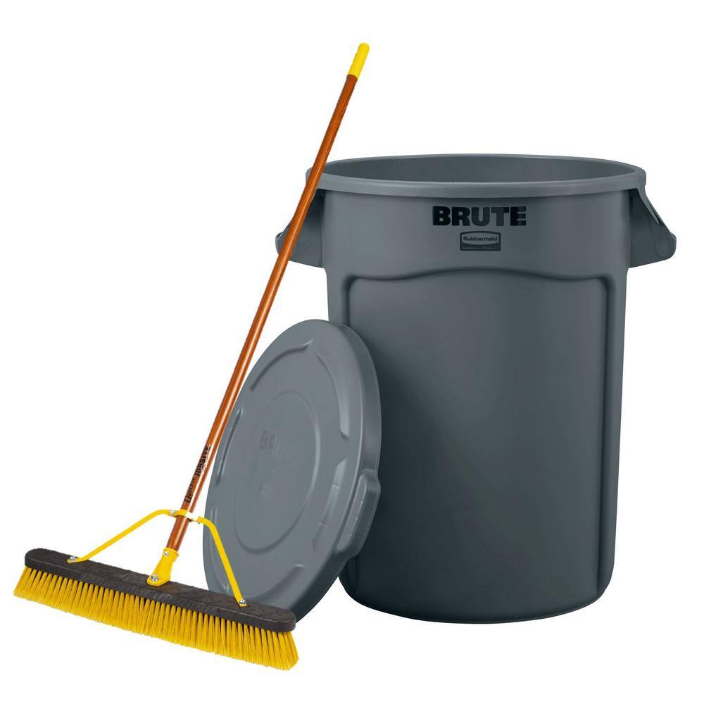 Rubbermaid Commercial Products Brute 32 Gal. Gray Round Vented Trash Can Plus Jobsite 24 in. Multi-Surface IndoorOutdoor Push Broom Combo Pack 2031188-PB