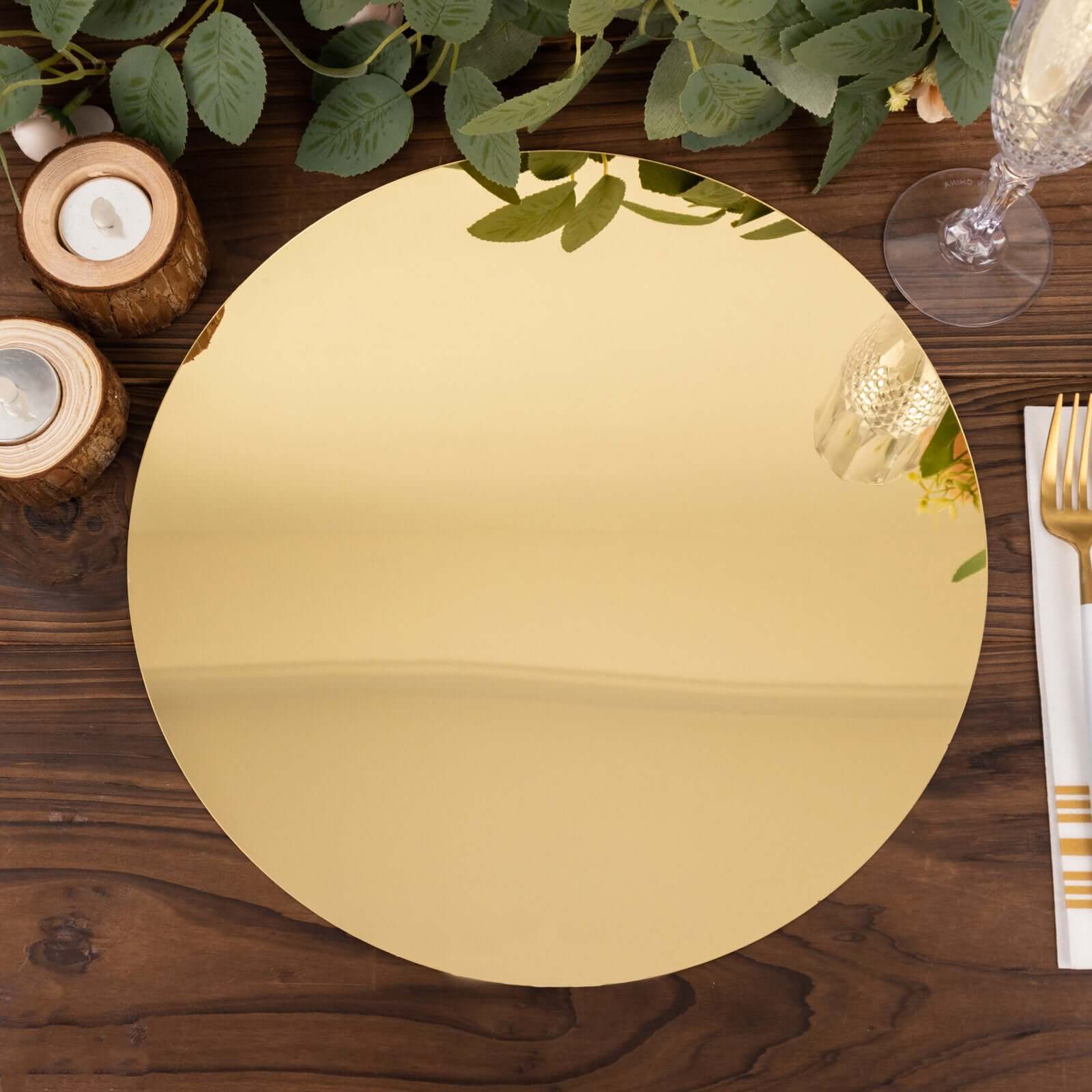 10 Pack Gold Mirror Acrylic Charger Plates For Table Setting, Lightweight Round Decorative Dining Plate Chargers 13