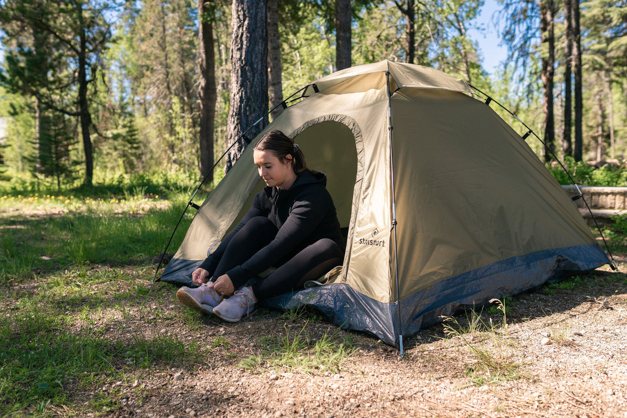 Stansport Hunter Buddy 2-Person Tent - Forest/Tan