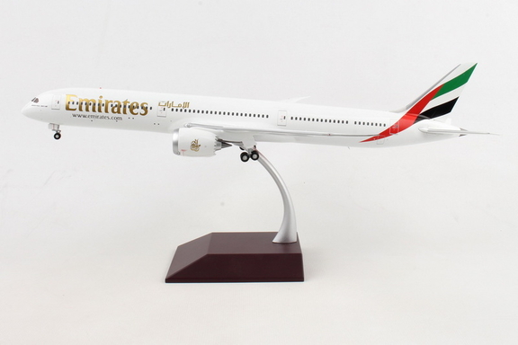 GeminiJets G2UAE740Gemini200 Emirates 787 10 1/200