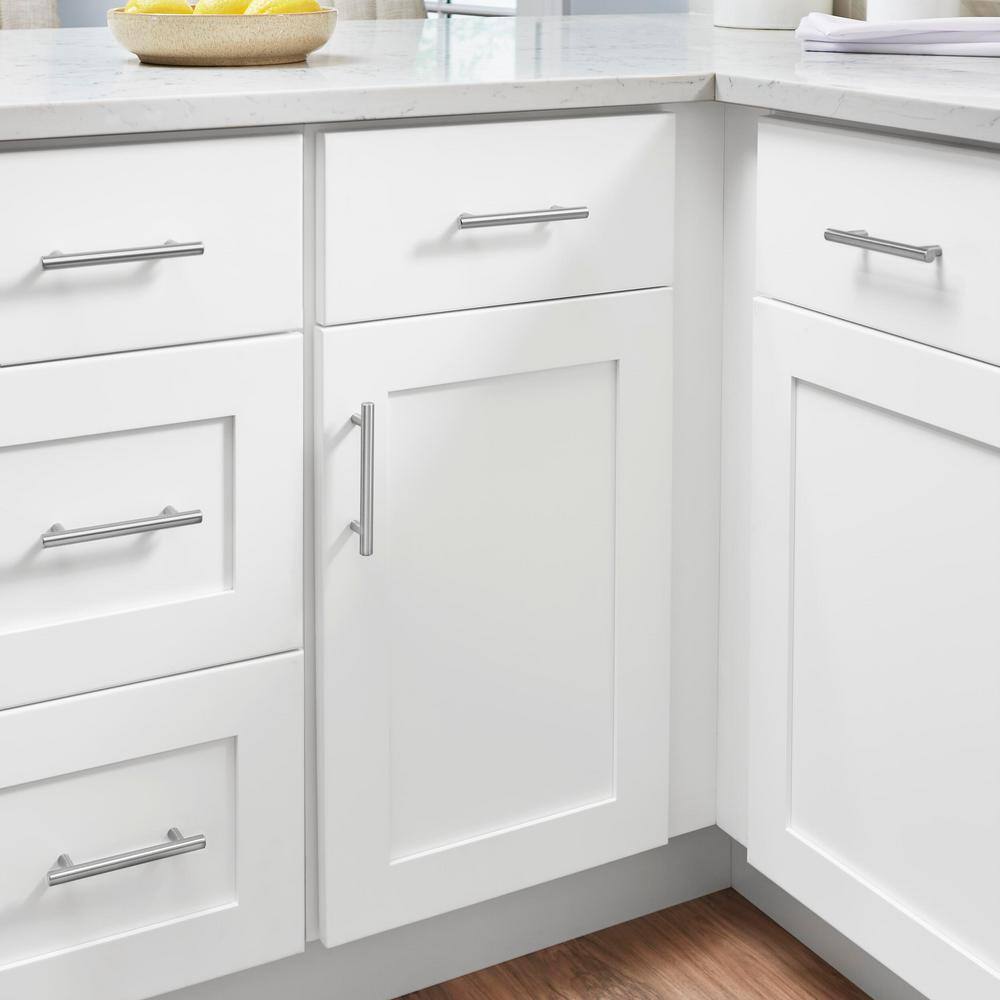 Hampton Bay BBC36 Avondale Shaker Alpine White Quick Assemble Plywood 36 in Blind Corner Base Cabinet (36 in x 24 in D x 34.5 in H)