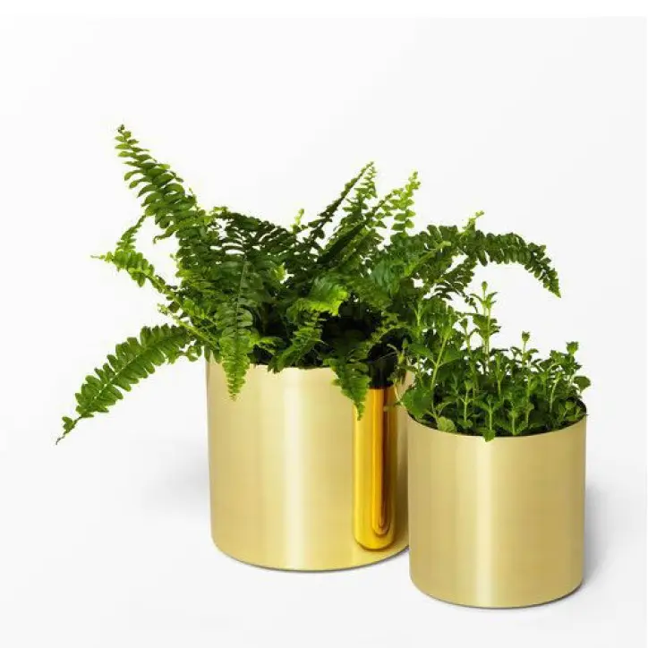 Low Price Handmade Gold Metal Planters for Garden Home Decorative Plant Custom Shape Flower Pot Luxury Floor Planter