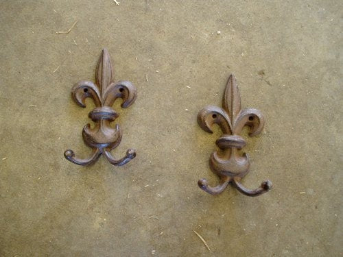 10 pc set  Cast Iron Fleur de Lys Coat Hangers in old brown finish