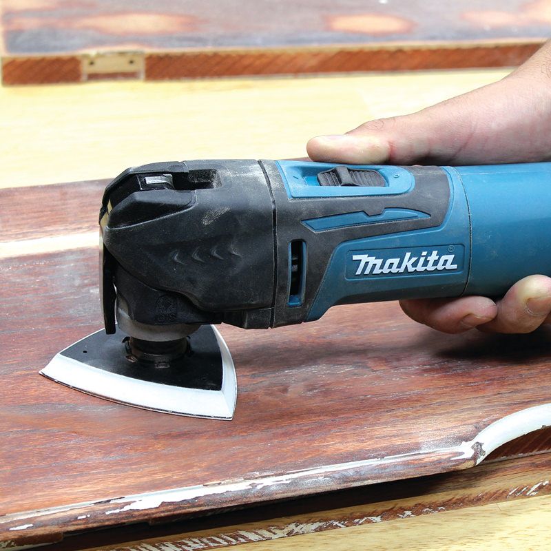 Makita TM3010CX1 Oscillating Multi-Tool Kit