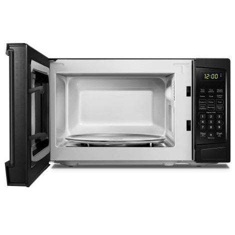 Danby 17-inch, 0.7 cu.ft. Countertop Microwave Oven with Auto Defrost DBMW0720BBB