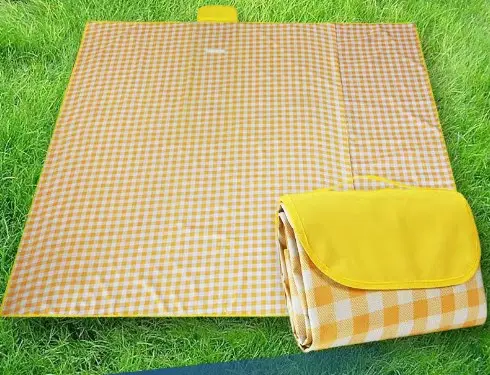 Waterproof thickened lattice 600D Oxford cloth camping lawn mat  portable moisture mat Outdoor picnic mat