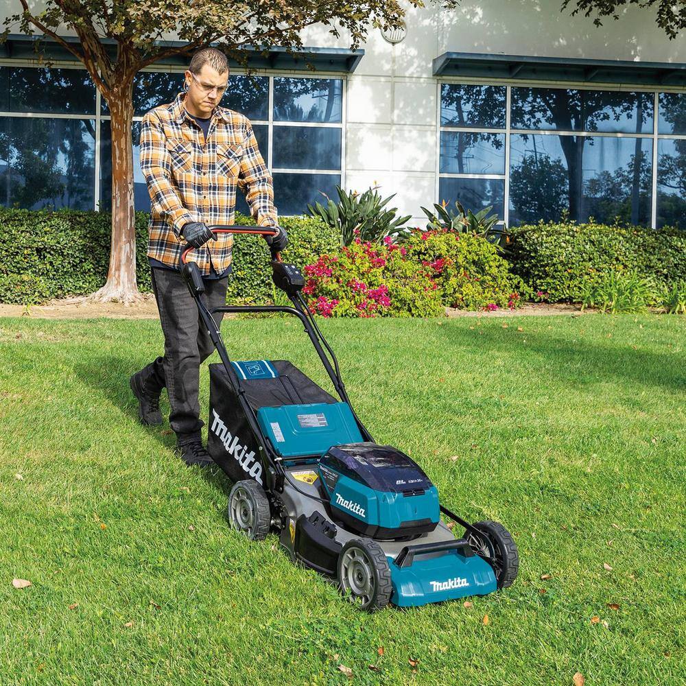 Makita 21 in. 18-Volt X2 (36-Volt) LXT Lithium-Ion Cordless Walk Behind Push Lawn Mower Tool-Only XML07Z