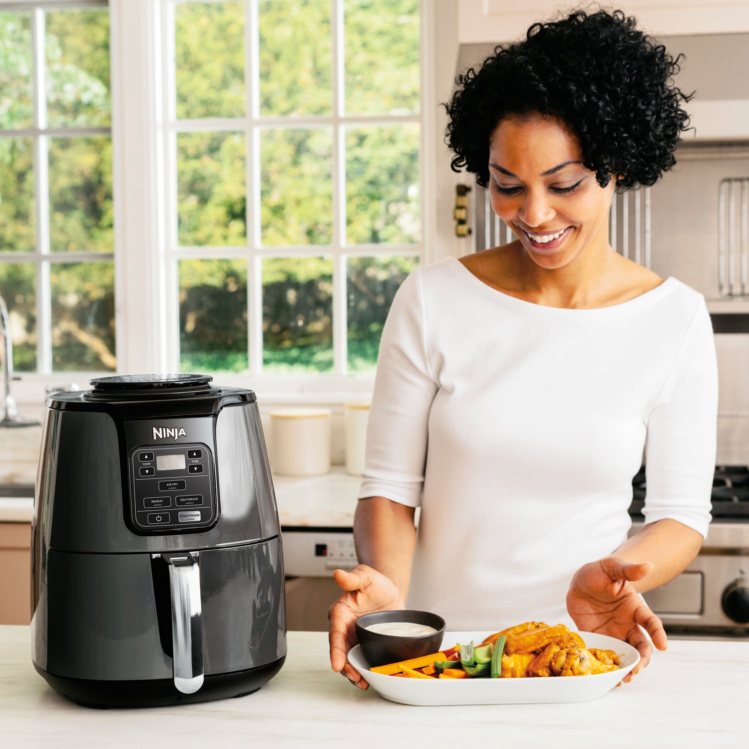 Ninja 4 Quart Air Fryer with Reheat & Dehydrate, Black, Silver, AF100WM