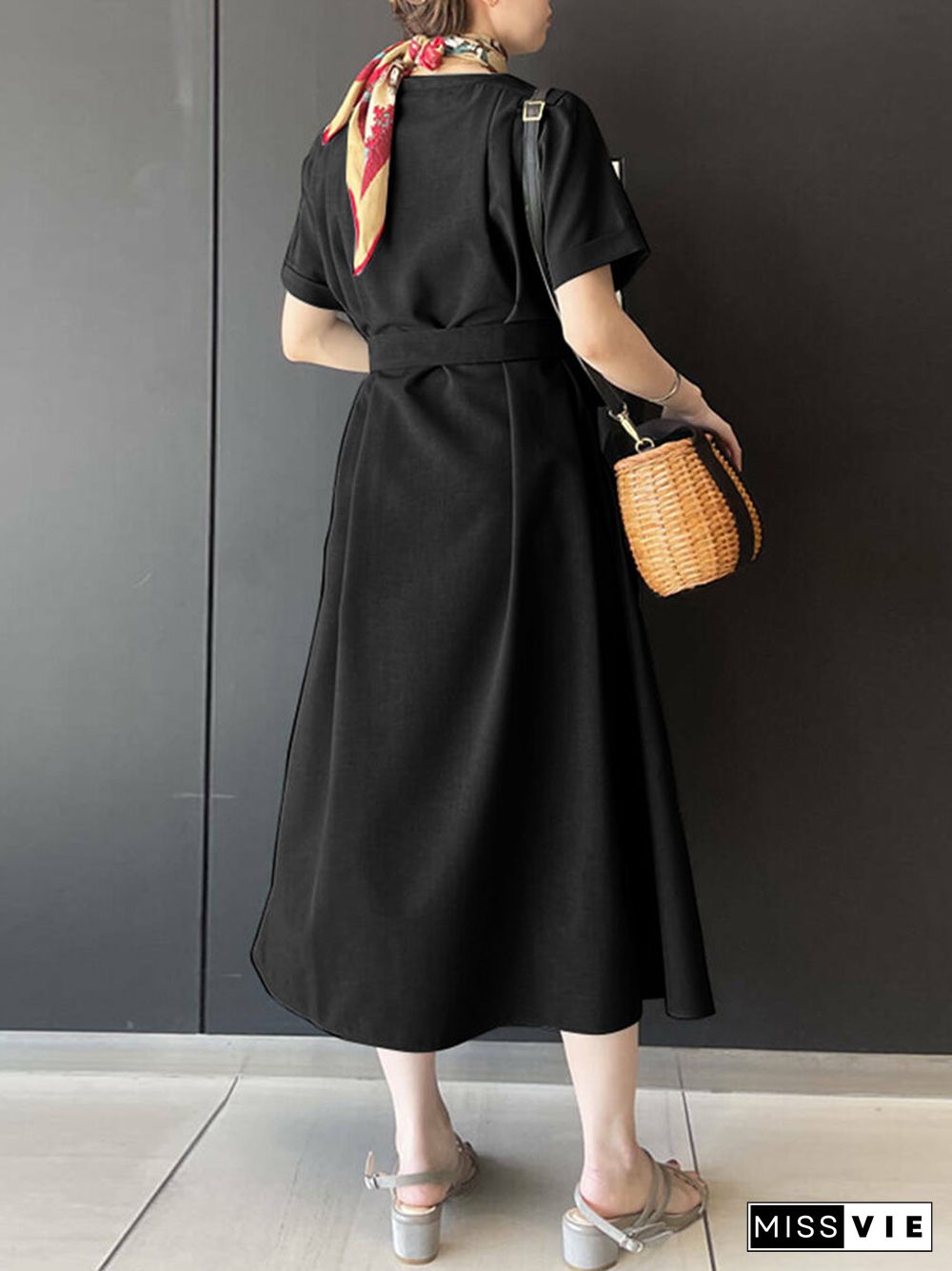 Solid Short Sleeve Crew Neck Dress With Belt For Women