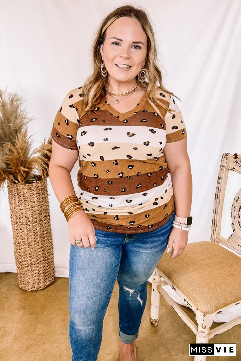 Leopard Color Block V Neck Plus Size T Shirt