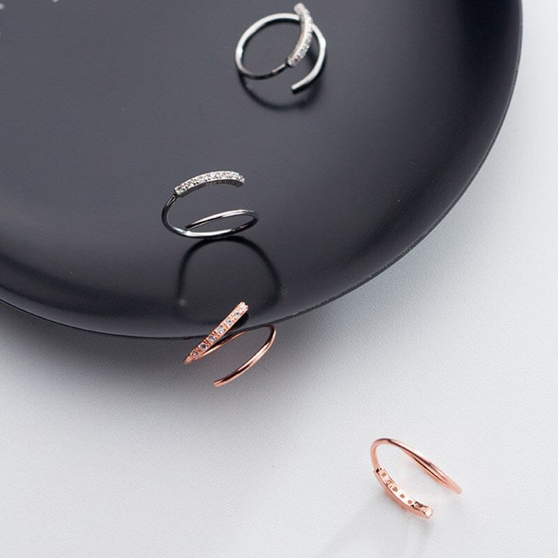 Minimalist Double Twist Earring