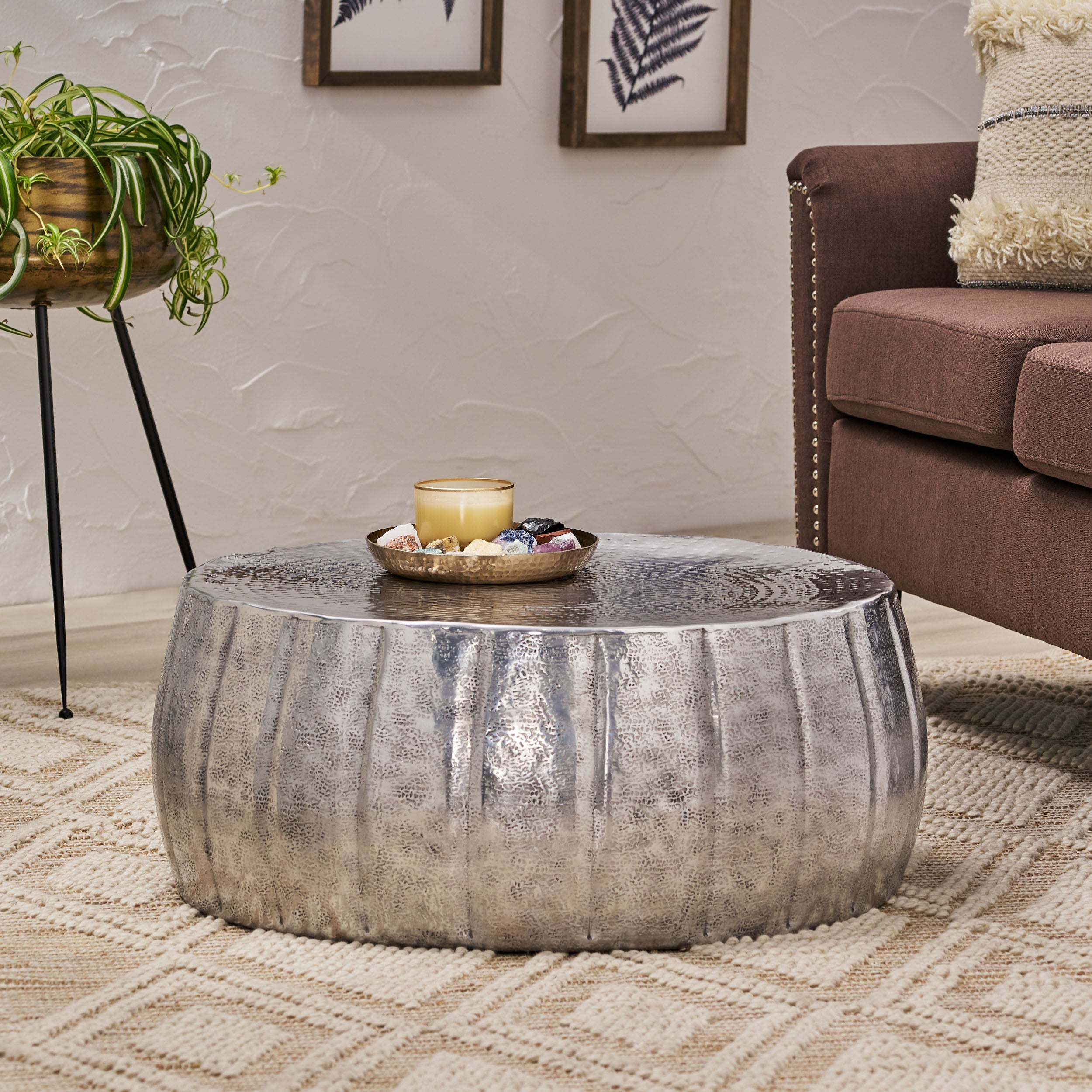 Leesburg Handcrafted Modern Aluminum Pumpkin Coffee Table, Silver