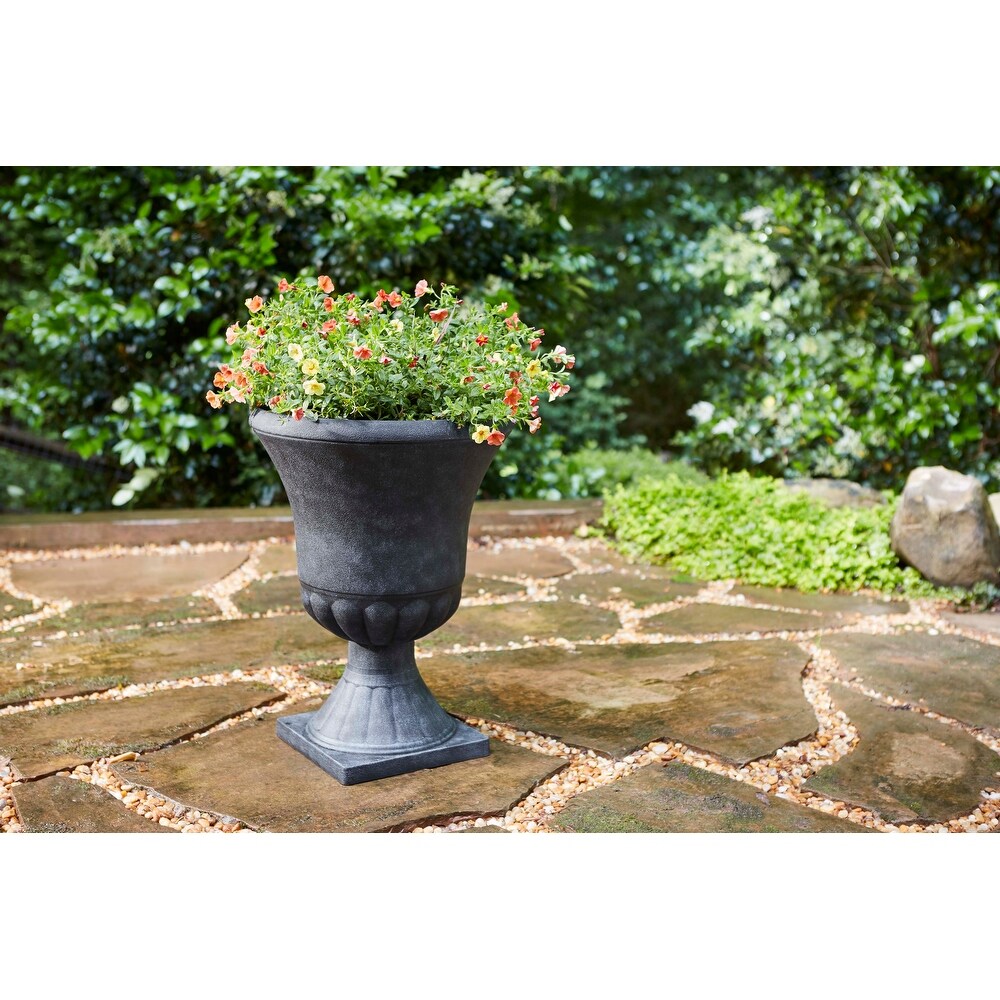 Southern Patio Winston Urn Planter   21\