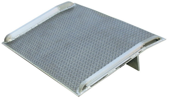 Vestil BTA 09007848 aluminum truck dockboard 9000 ...