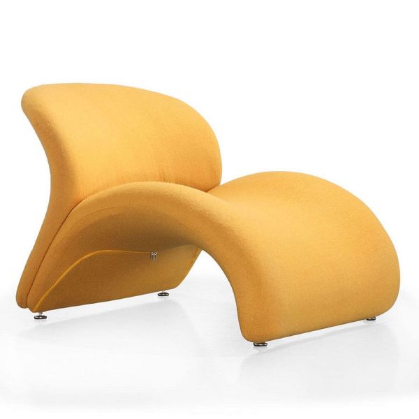 Rosebud Accent Chair in Yellow