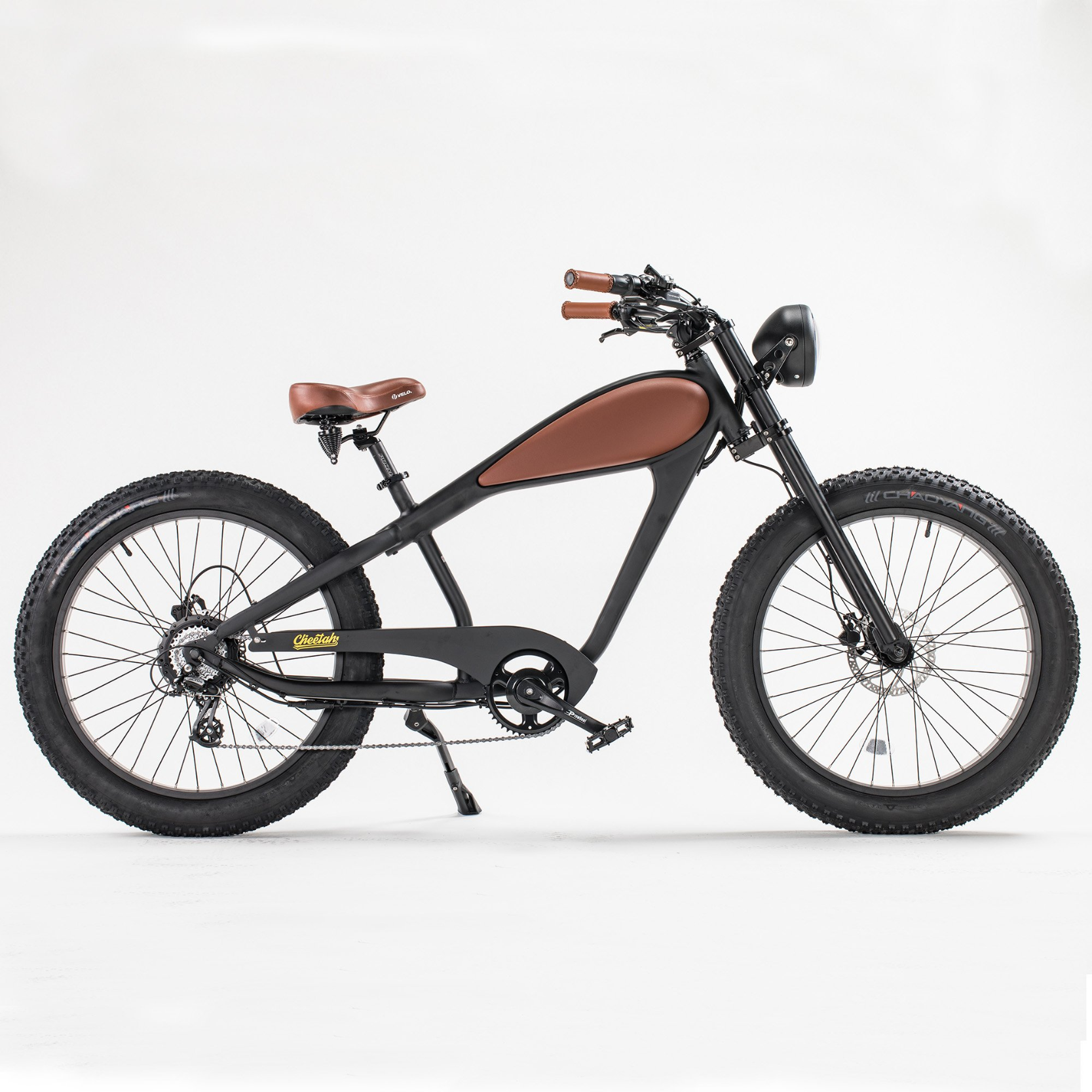 Revi  Bikes Cheetah Cafe Racer Elite 26 Inch Fat Tire Ebike 48V 750W Electric Bike