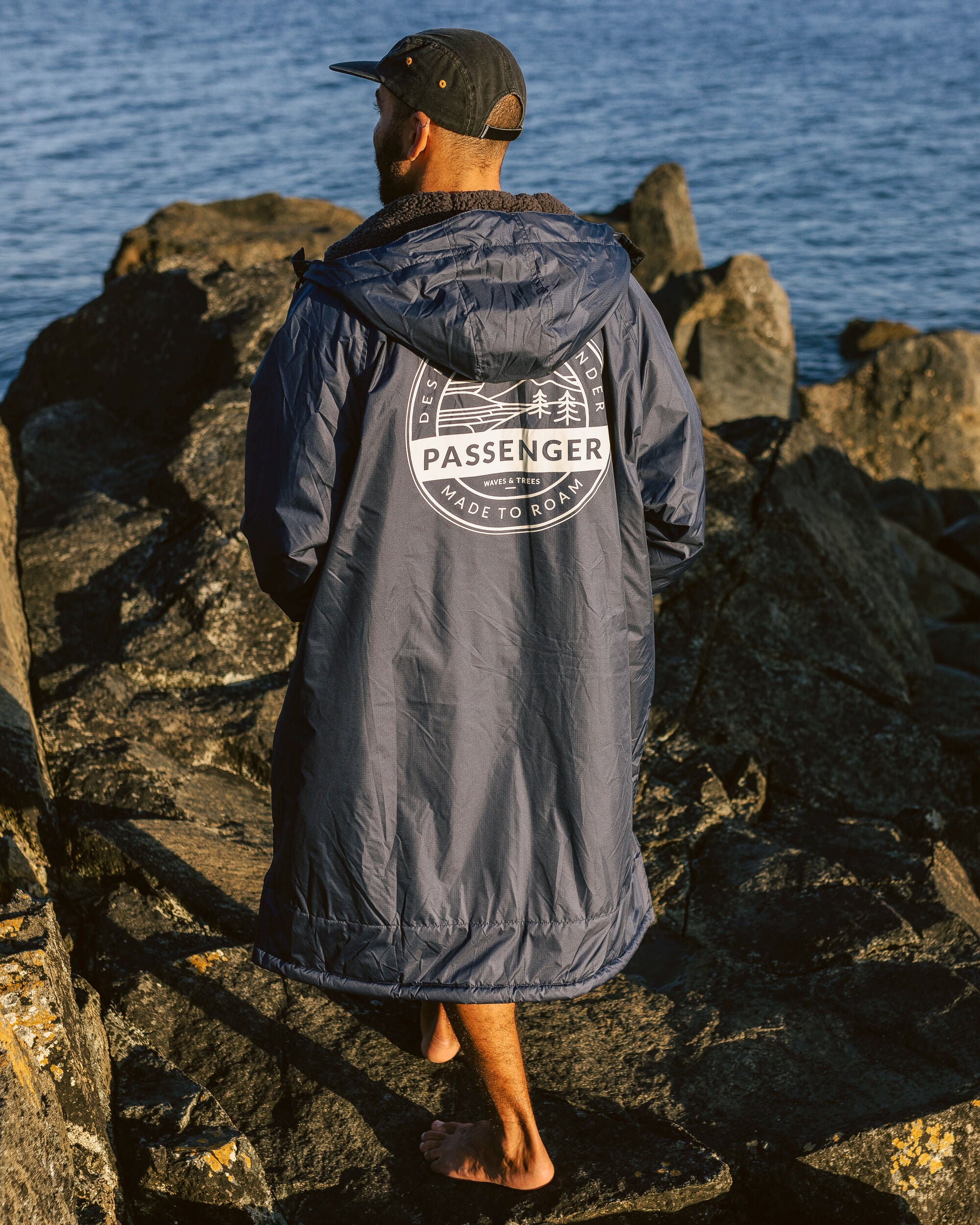 Waves Recycled Sherpa Lined Changing Robe - Rich Navy