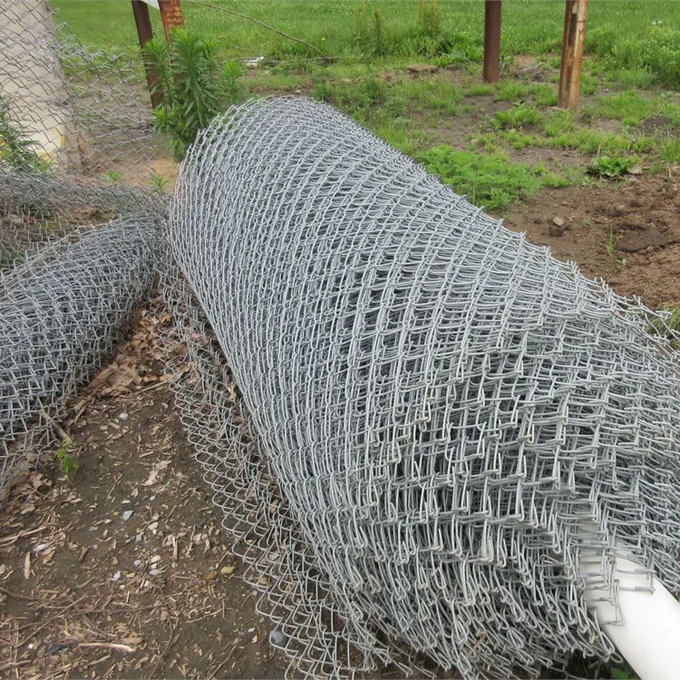 6ft 8ft High Tennis Court Garden Netting Galvanized Steel Cyclone Wire Fence how much