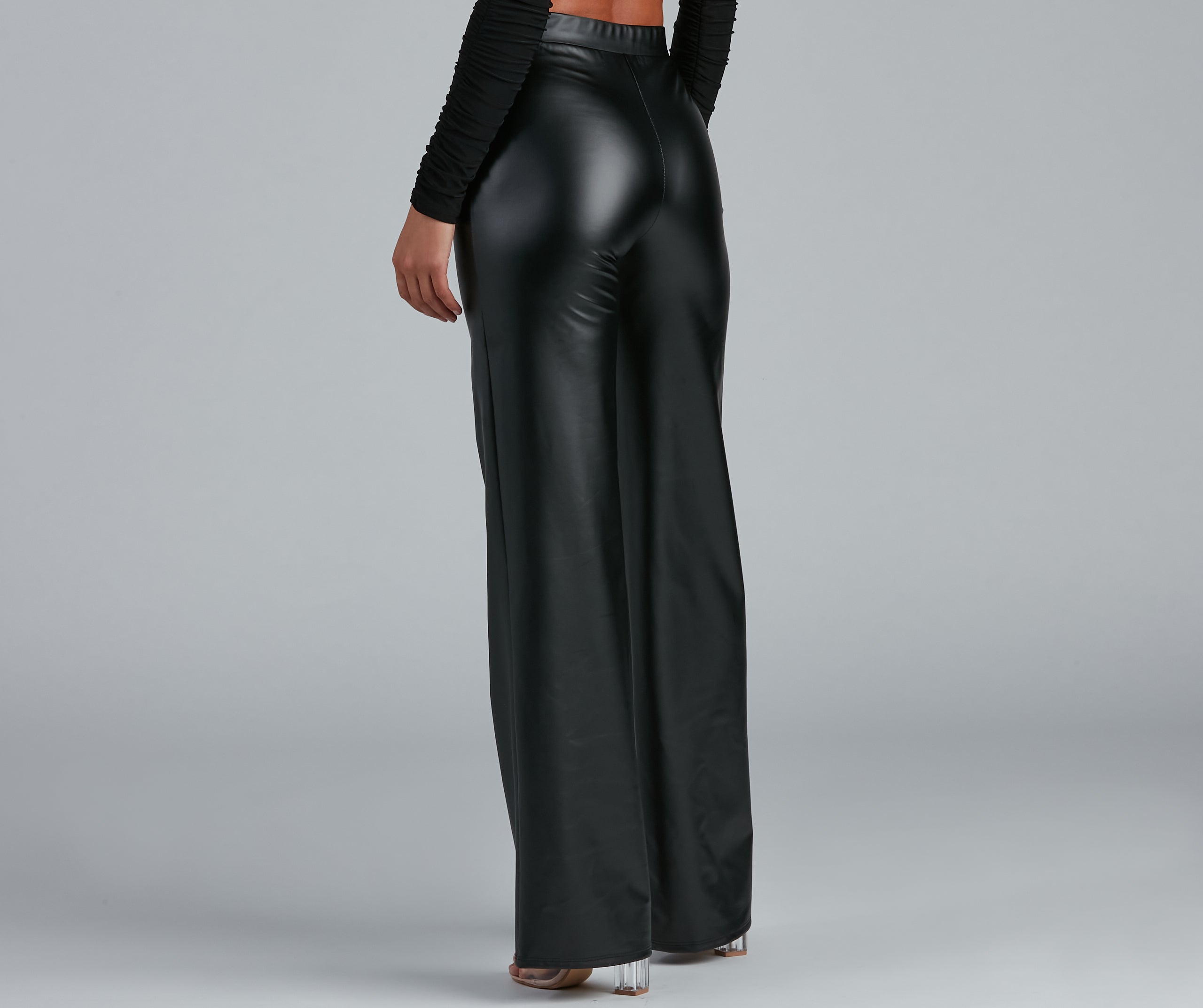 Trendsetting Moment Faux Leather Pants