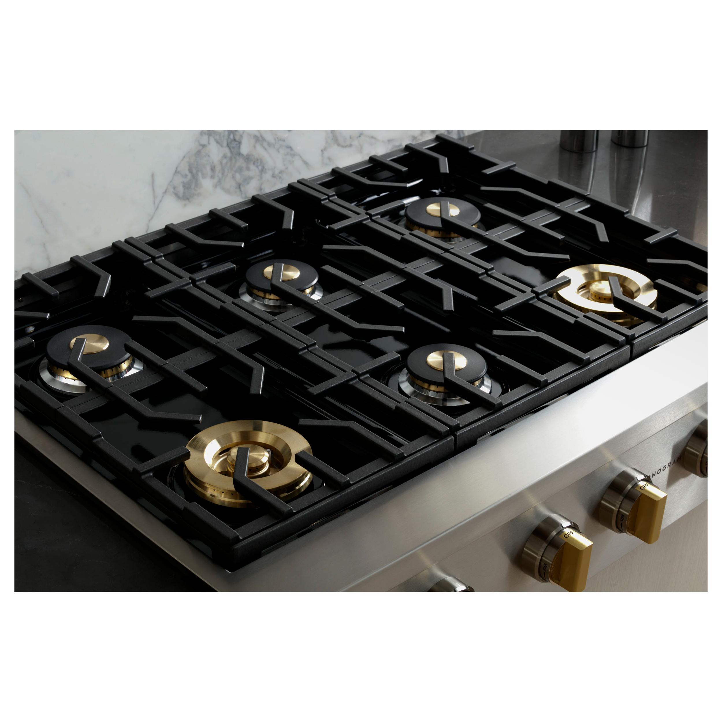 Monogram 36-inch Gas Rangetop with 6 Burners ZGU366NTSS