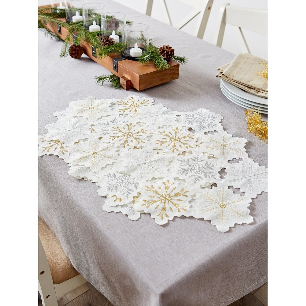 Design Imports Embroidered Snowman Kitchen Placemat Set (Set of 4)