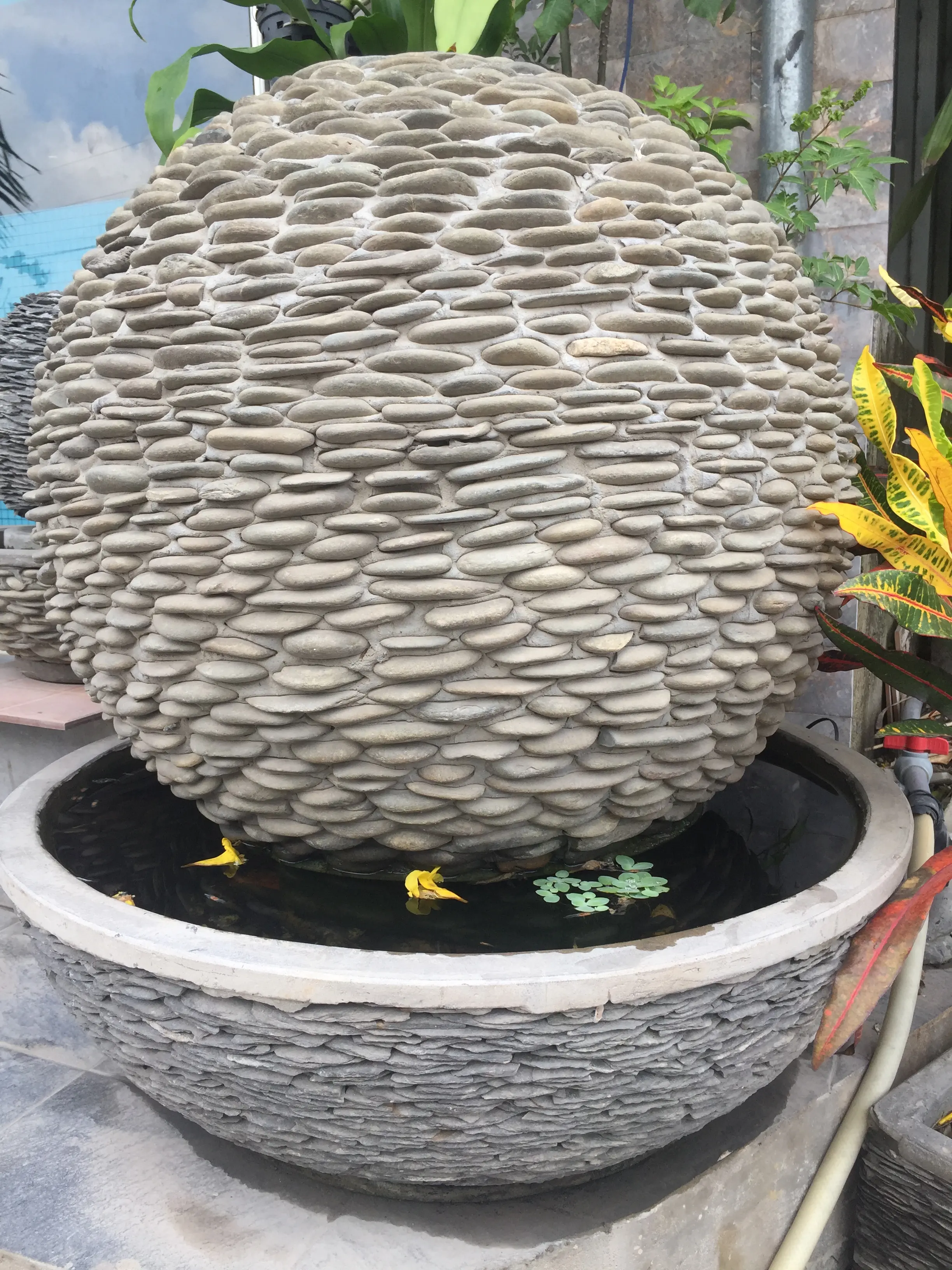 Natural Stacked Stone Fountain/ Water Feature/ Home   Garden / Decoration