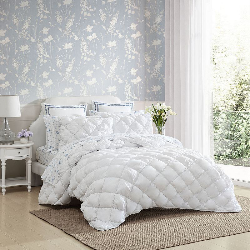 Laura Ashley Susanna White Quilt Set