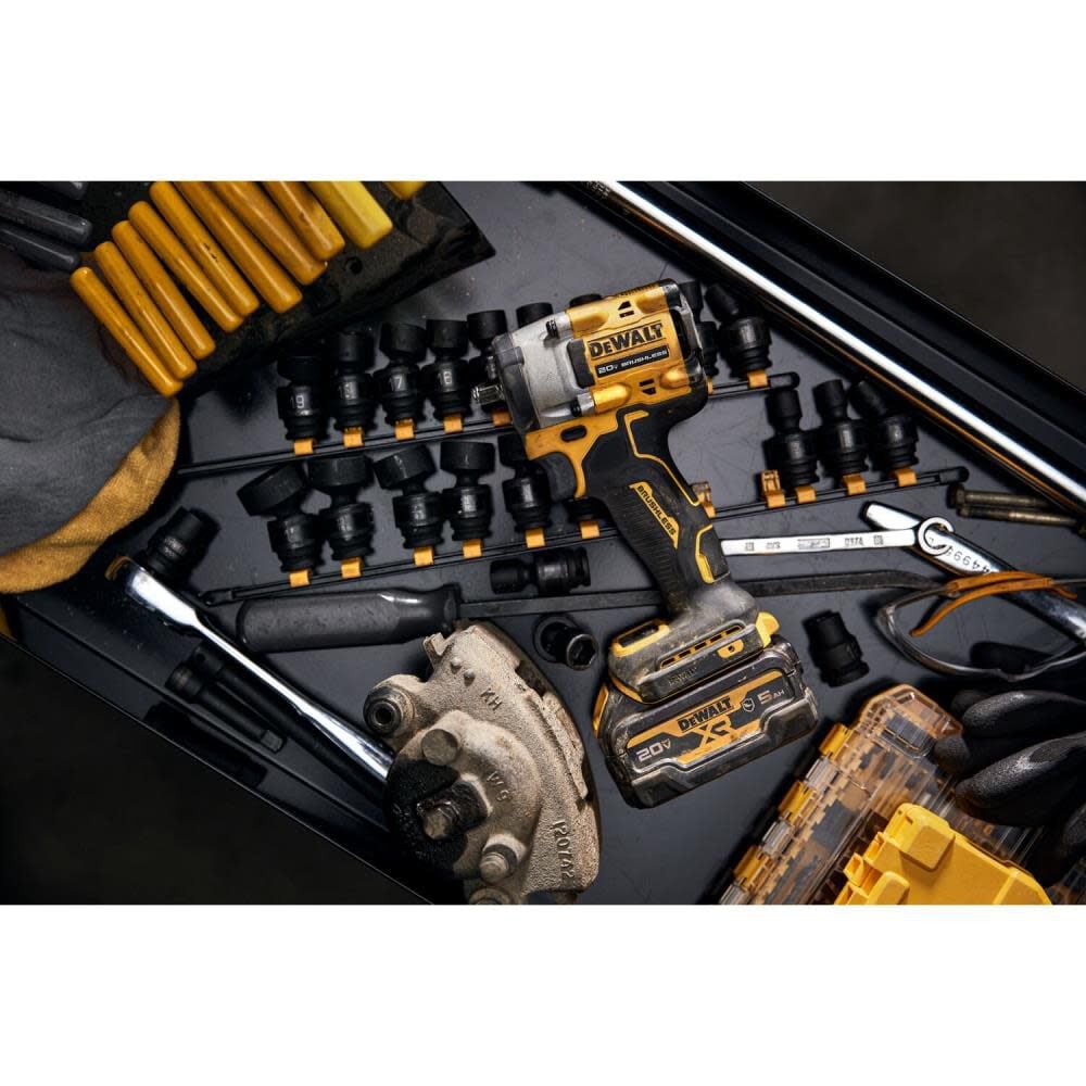 DEWALT ATOMIC 20V MAX Impact Wrench 3/8" Battery Bundle DCF923B-DCB205 from DEWALT